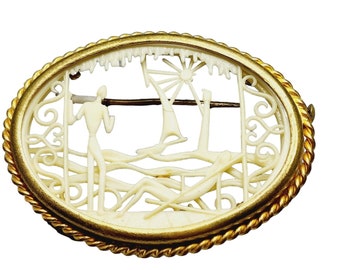 Vintage Signed Depose France Celluloid Brooch w/ Trombone Clasp (A1034)