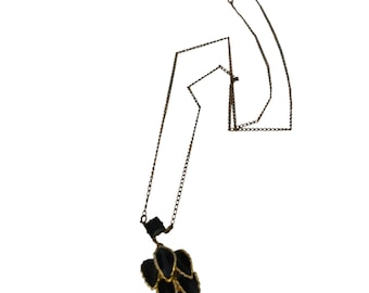 Antique Art Nouveau Dimensional Enamel and Glass Dainty Leaf Pendant Necklace