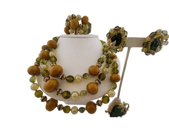 Vintage Unique Glass Crystal & Acrylic Parure Set (A3295)