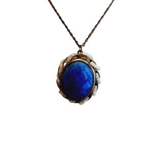 Antique Art Deco Fab Glass with Design Pendant Necklace (A2173)