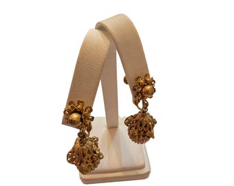 Vintage Early Miriam Haskell Brass Dangle Clip Earrings (A9743)