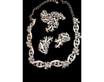 Vintage Unsigned Demi Parure Ab Rhinestone and Enamel Set (A2059)