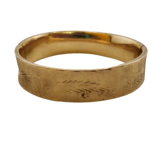 Vintage 14kt Gold Florentine Finish Bangle Bracelet (A5282)