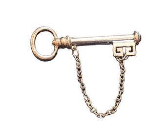 Vintage Signed Givenchy Key And Chain Brooch (A6506)