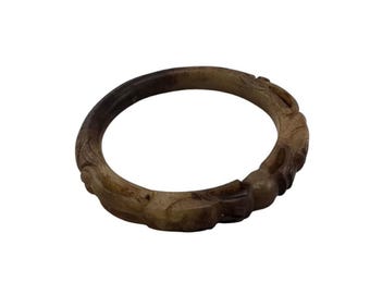 Vintage Stone Carved Bangle Bracelet (A8114)