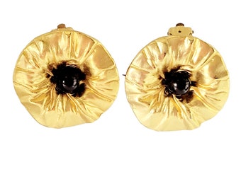 Vintage Designer Quality Flower Earrings (A380)