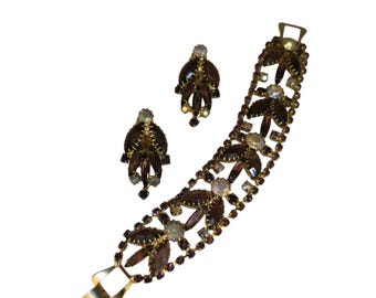 Vintage Rhinestone Fancy Bracelet With Earrings Unsigned (A7894)