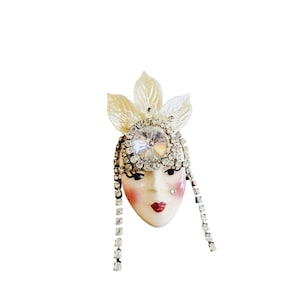 Vintage 80s Porcelain Signed Lady Brooch (A2989)