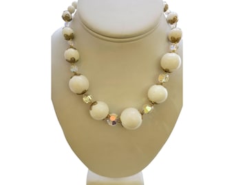 Vintage Acrylic & AB Crystal Necklace (A8246)