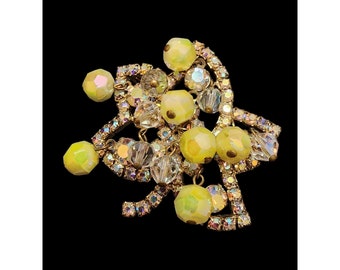 Vintage Unsigned Kramer Crystal and Rhinestone Chacha Leaf Brooch (A4725)
