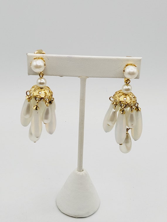Vintage Opaline Glass Dangle Clip Earrings (A173)
