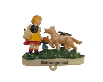 Vintage Signed Ge Geschützt (Czechoslovakia) Schlangenbad Celluloid Brooch