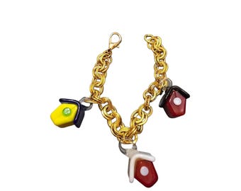 Vintage Unique Gold-Tone Glass Birdhouse Charm Bracelet (A8707)