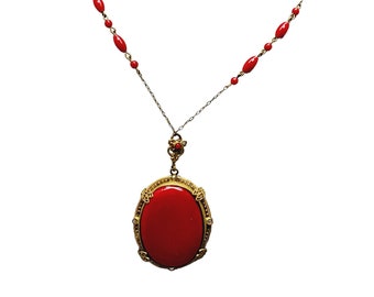 Vintage Czech Glass Pendant Necklace (A1074)