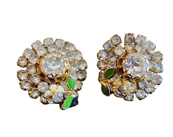Beautiful Vintage Enamel Flower Rhinestone Layered Clip Earrings (A1906)