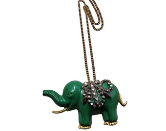 Vintage Resin Decorated Figural Necklace or Brooch (A2780)