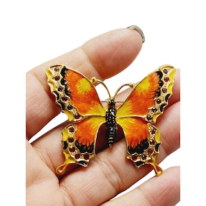 Vintage Vibrant Enameled Butterfly Brooch (A1679)