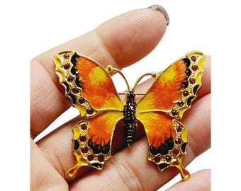 Vintage Vibrant Enameled Butterfly Brooch (A1679)