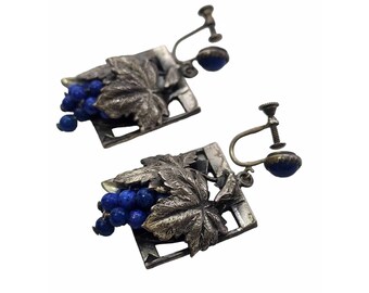 Stunning Vintage Czech Glass and Leaves Earrings (A3925)