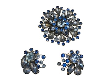Vintage 2 Tone Blue Rhinestone Brooch Set (A7896)