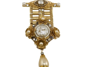 Vintage NOS VRBA Pearl and Rhinestone Dangle Brooch (A9200)