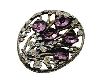 Antique Amethyst Glass Dress Clip (A1261)