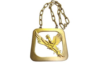 Vintage Heavy Well Made Dimensional Eagle Pendant Necklace (A4189)