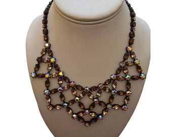 Vintage Unsigned Regency Bib Rhinestone Necklace (A8704)