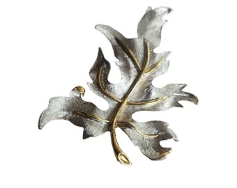 Vintage Signed Judy Lee Leaf Brooch (A4120)