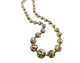 Amazing Art Deco Hand Knotted Dimpled Foil Style Glass Necklace (A8984)