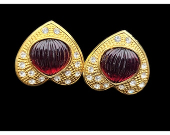Unique 80s Upside Down Hearts with Acrylic Melon Cabs Clip Earrings (A4505)