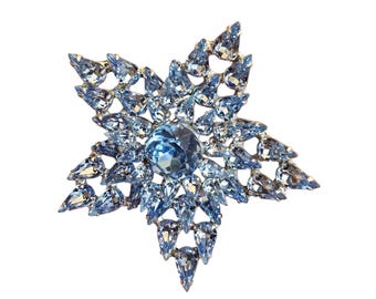 Vintage Rhinestone Stylized Star Brooch (A4840)