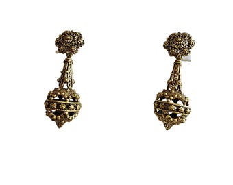 Vintage Etruscan Style Dangle Pierced Earrings (A1597)
