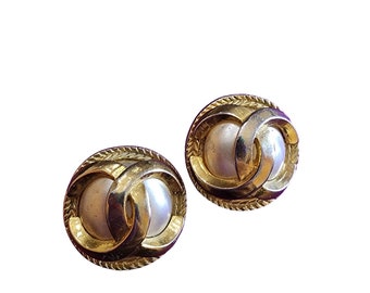 Vintage Chanel Signed Pearl Logo Clip Earrings (A1769)