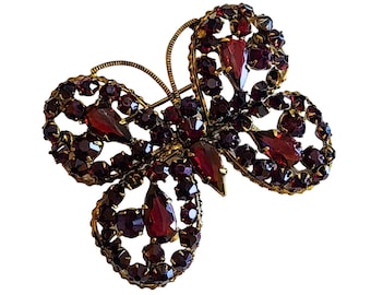 Antique Amazing Signed Czechoslovakia Garnet Glass Butterfly Brooch (A1798)