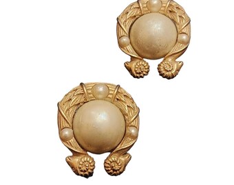 Vintage 80s Designer Quality Clip Earrings (A2553)