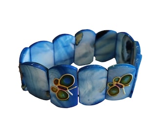 Vintage Shell Stretch Bracelet with Enameled Butterfly (A2022)