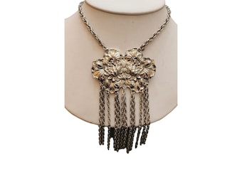 Vintage Unique Art Nouveau Style Flower Dangle Necklace (A3154)