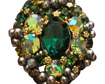 Exceptional Signed Austria Rhinestone And Pearl Layered Wired Brooch (A8750)