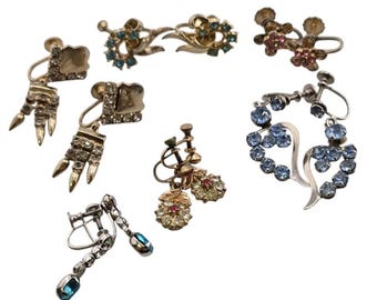 Vintage Group of 6 Clip Earrings (A8028)