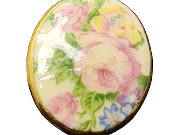 Vintage Porcelain Painted Floral Brooch (A2264)