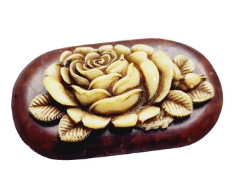 Vintage Wood Carved Celluloid Floral Brooch (A1086)