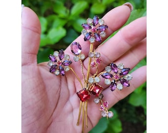 Stunning Verified Fashioncraft Unsigned Rhinestone and Wire Flower Spray Brooch