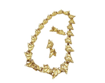 Vintage Gold Tone Butterfly Necklace Earrings Set (A704)