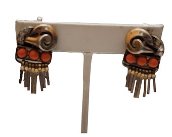 Vintage Signed Kreisler Pair Pend Etruscan Clip Earrings (A2404)