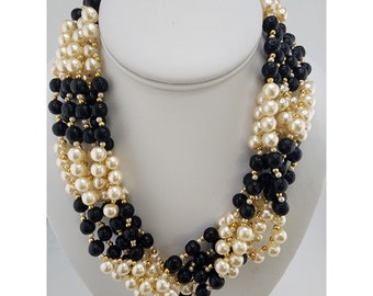 Vintage 80s Torsade Acrylic Faux Pearl & Faux Onyx Necklace (A3441)