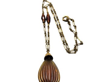 Vintage Art Deco Fluted/Ribbed Rootbeer Glass Pendant Necklace (A1629)