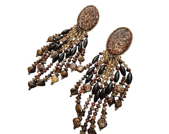 Vintage 80s Unsigned Chipita Stone And Crystal Shoulder Duster Earrings (A9469)