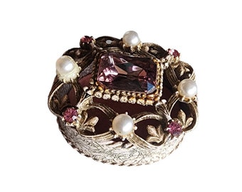 Vintage Florenza Glass & Pearl White Wash Pill Box (A4215)