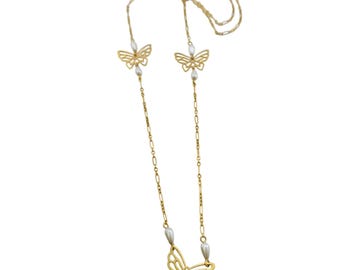 Vintage Butterfly and Faux Pearl Dainty Necklace (A8130)
